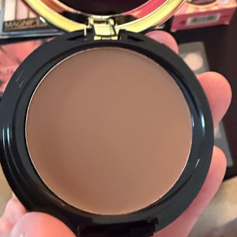 Makeup Bundle 7 items plus more all New - Picture 6 of 11